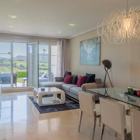 Gran Terrassa Del Eucalyptus مالقة